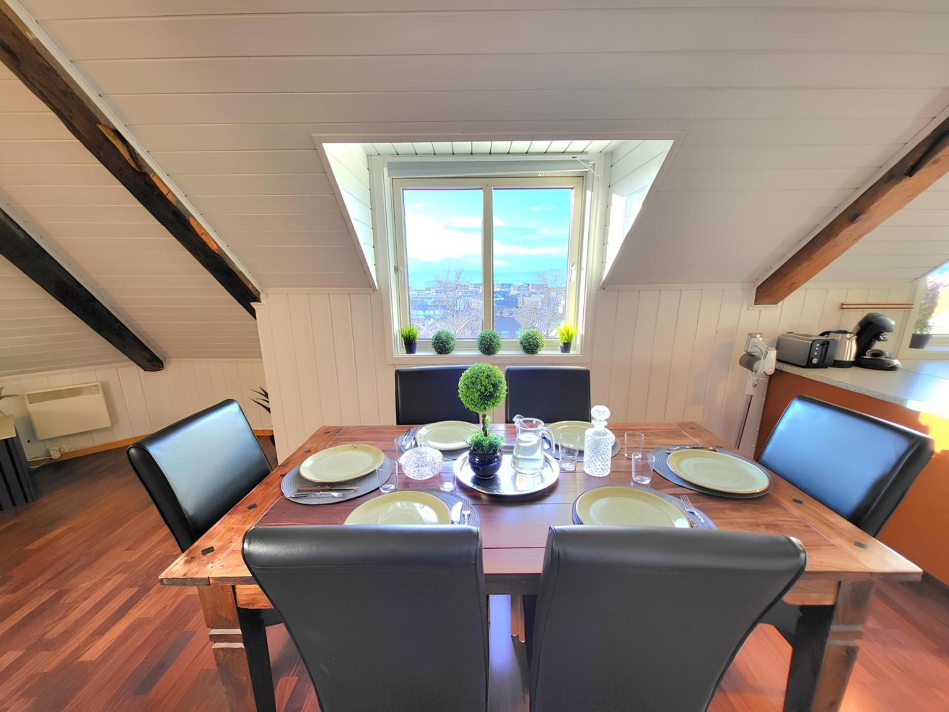דירות טרונדהיים Sunset Penthouse, Fjord View & Parking מראה חיצוני תמונה